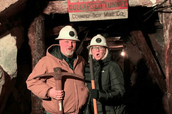 a couple of people that are standing together in uniform